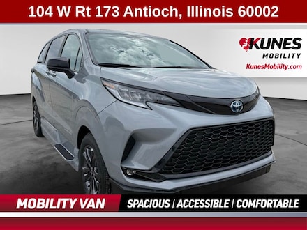 2025 Toyota Sienna XSE 7 Passenger Van Passenger Van