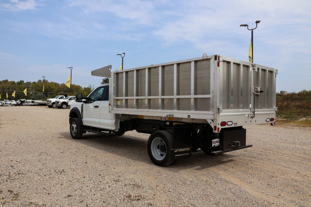 2025 Ford F-450 XL photo 2