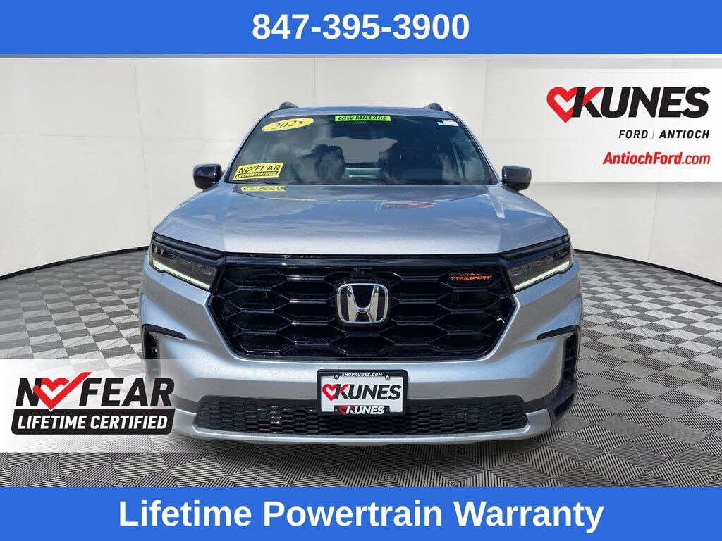 Used 2025 Honda Pilot TrailSport SUV