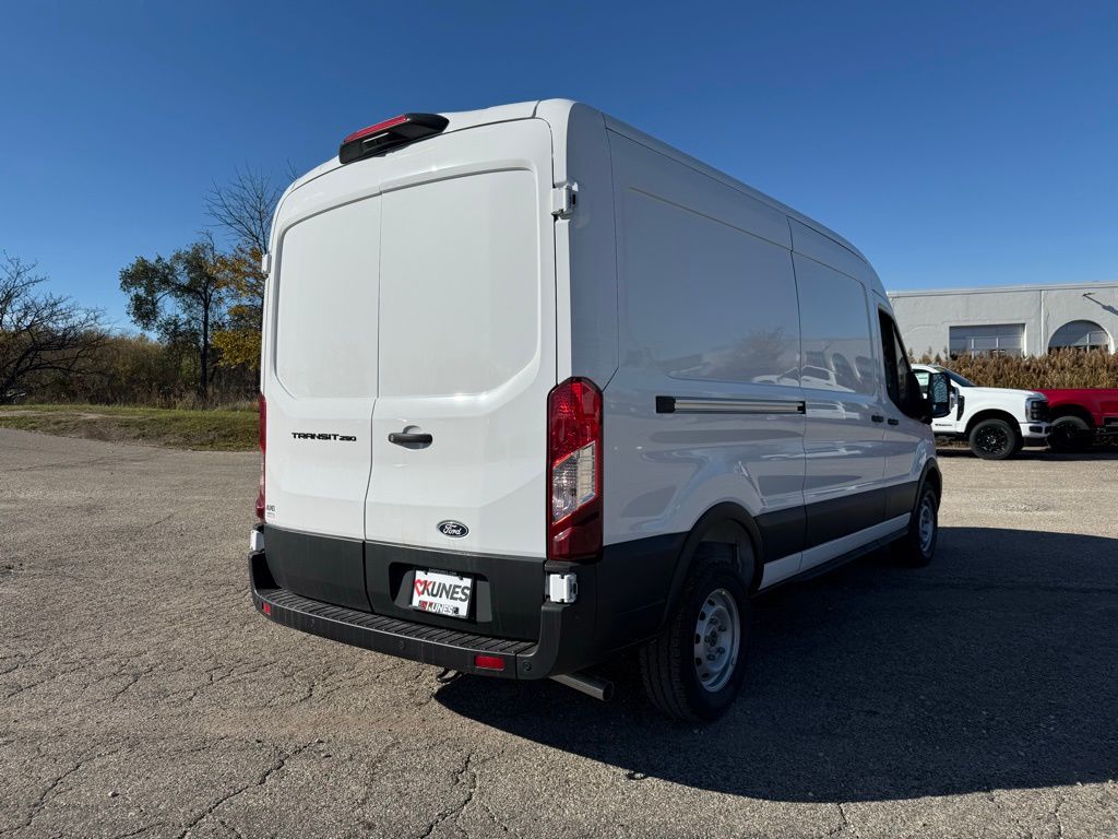 2026 Ford Transit photo 2