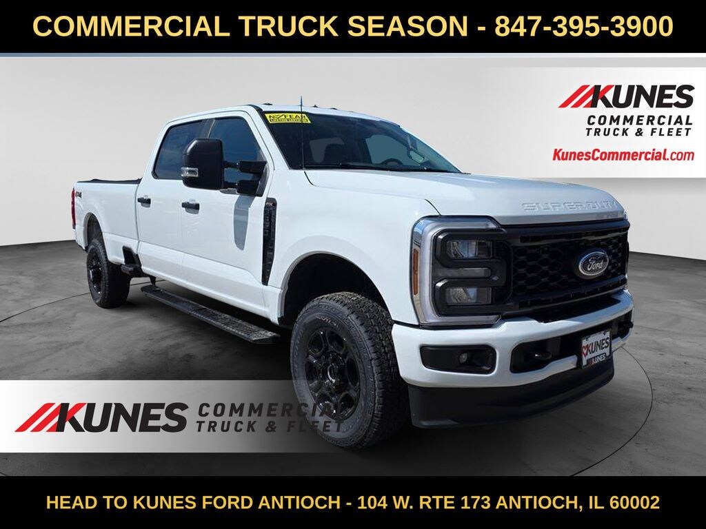 New 2026 Ford F-350 XL Truck Crew Cab