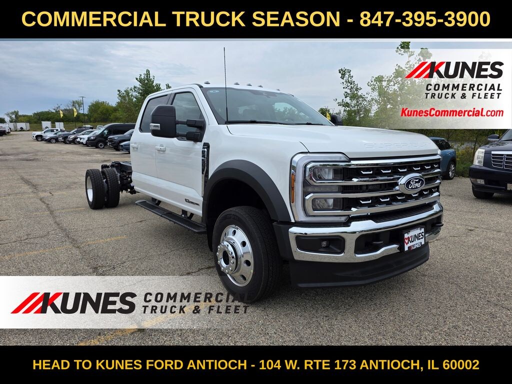 New 2027 Ford F-450 Chassis Lariat DRW Truck Crew Cab