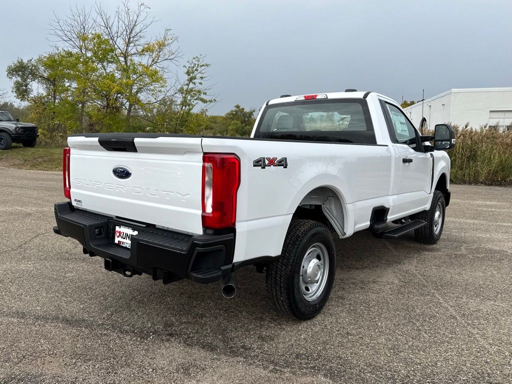 2026 Ford F-250 XL photo 2