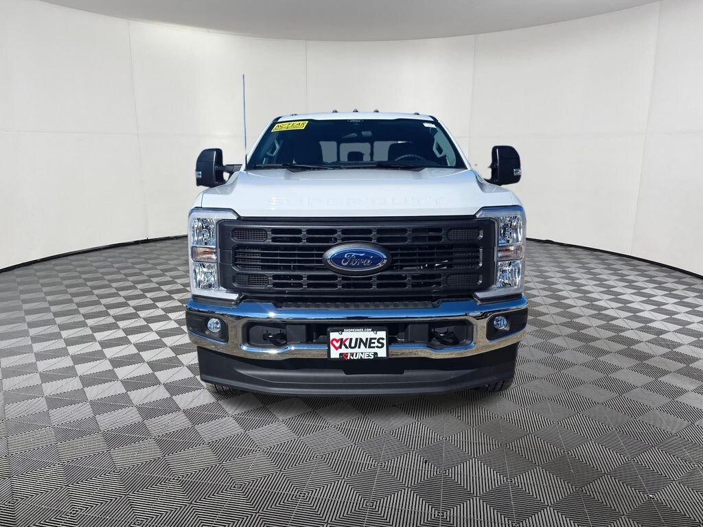 New 2026 Ford F-350 XL Truck Super Cab