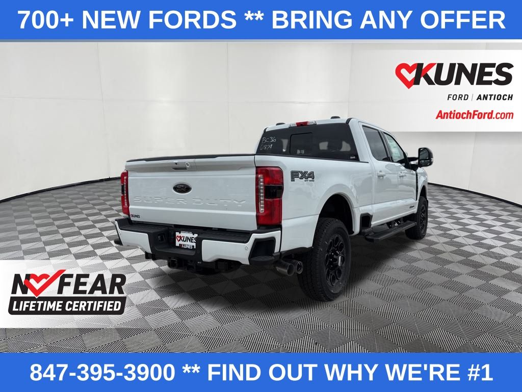 2025 Ford F-250 Lariat photo 3