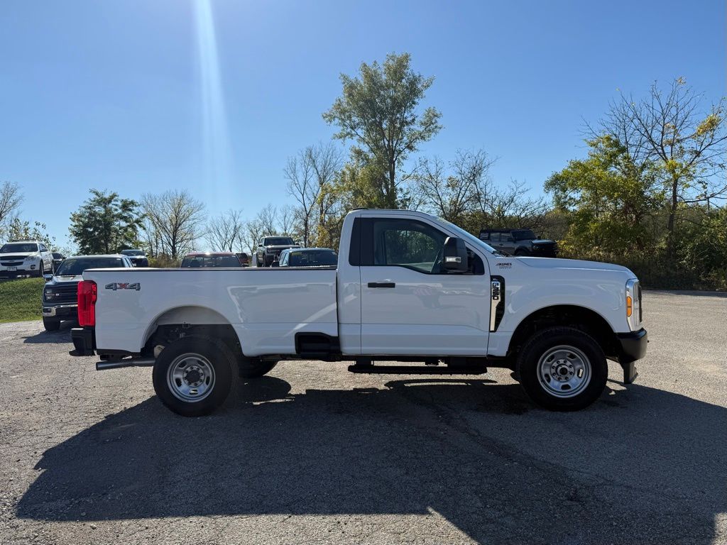 2024 Ford F-350 XL photo 2