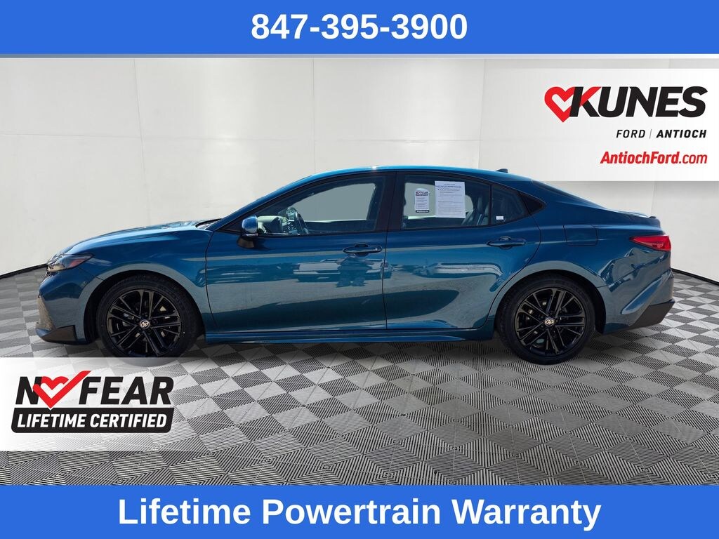 Used 2025 Toyota Camry SE Sedan