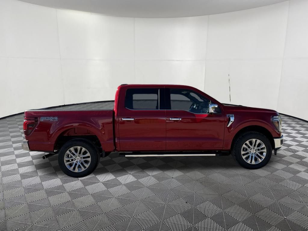2025 Ford F-150 Lariat photo 2