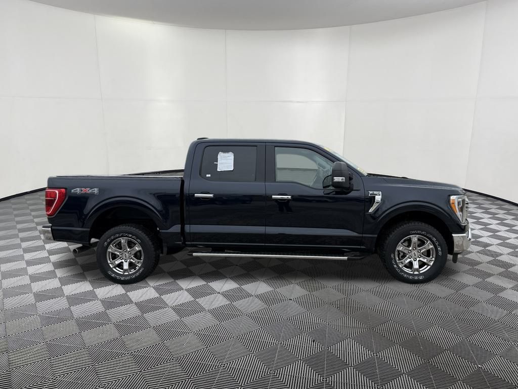 2022 Ford F-150 XLT photo 2