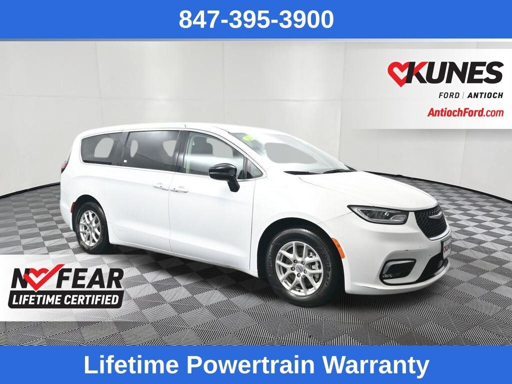 Used 2024 Chrysler Pacifica Touring L Van Passenger Van