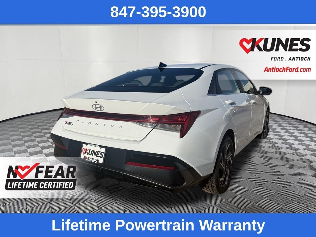 Certified 2025 Hyundai Elantra SEL Convenience Sedan
