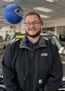 Staff member Noah Ghastin from 5d83036208ac