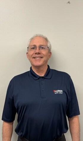 Staff member Bradford Titone from ffd28960277a