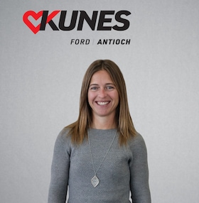 Staff member Amy Benkert from 5d83036208ac