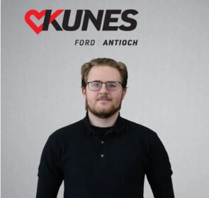 Staff member Alex Nannini from ffd28960277a