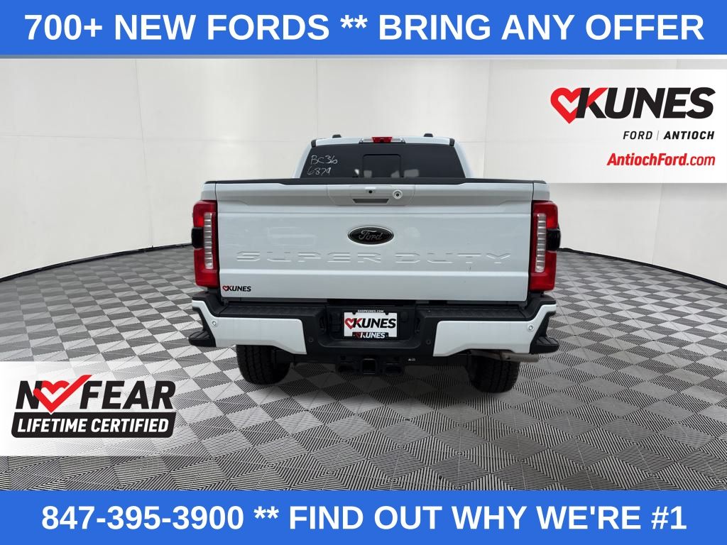 2025 Ford F-250 Lariat photo 4