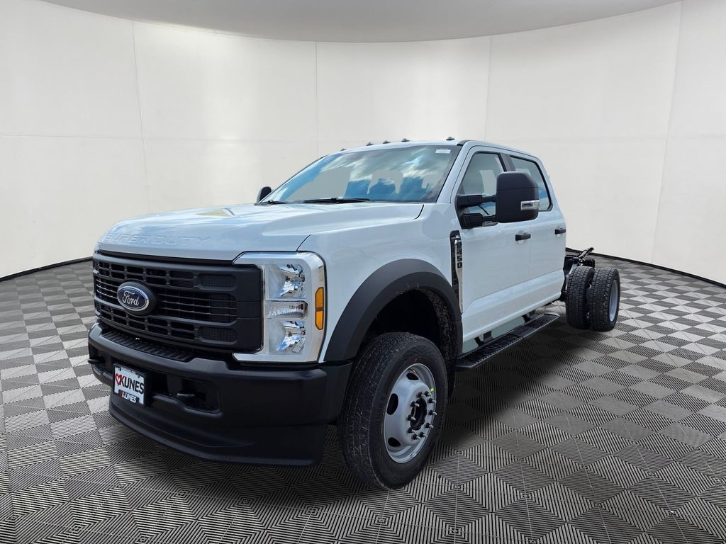 New 2026 Ford F-450 Chassis XL DRW CAB Chassis Truck Crew Cab