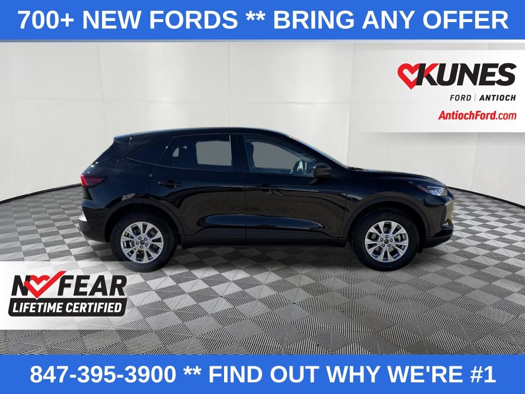 2026 Ford Escape Active photo 2