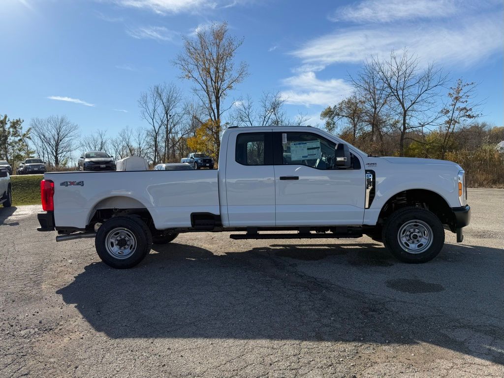 2026 Ford F-250 XL photo 2