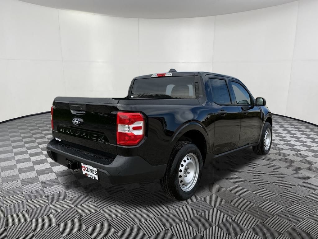2025 Ford Maverick XL photo 3