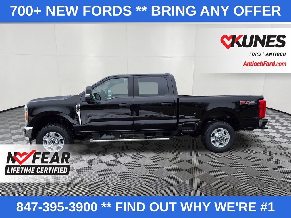 New 2026 Ford F-350 XLT Truck Crew Cab