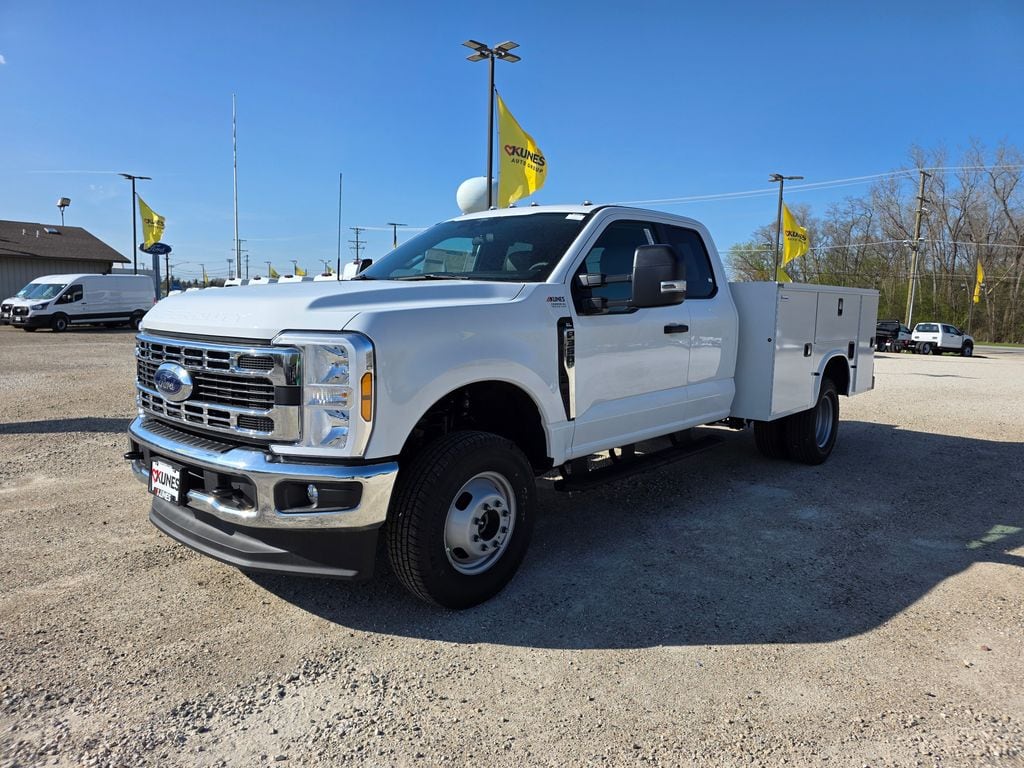 New 2026 Ford Chassis Cab XL Service Utility Body TRUCK
