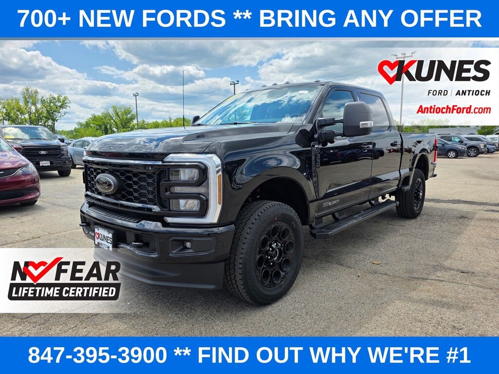 New 2026 Ford F-350 XLT Truck Crew Cab