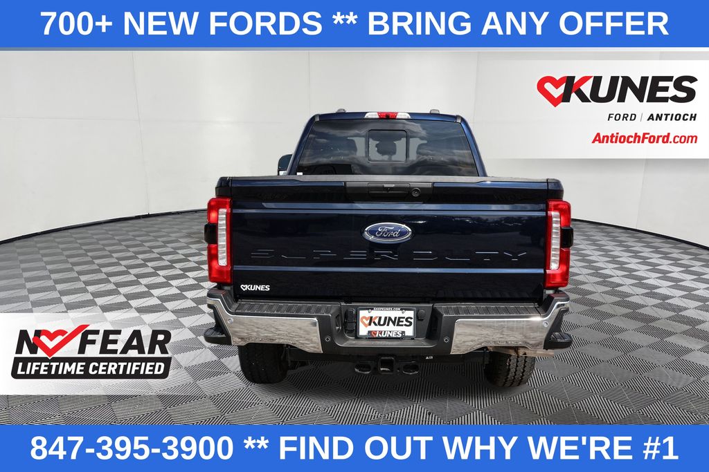 2025 Ford F-350 XLT photo 3