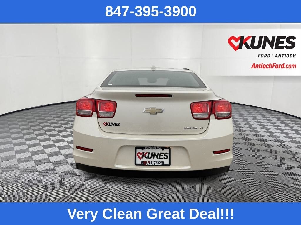 Used 2014 Chevrolet Malibu LT w/1LT Sedan
