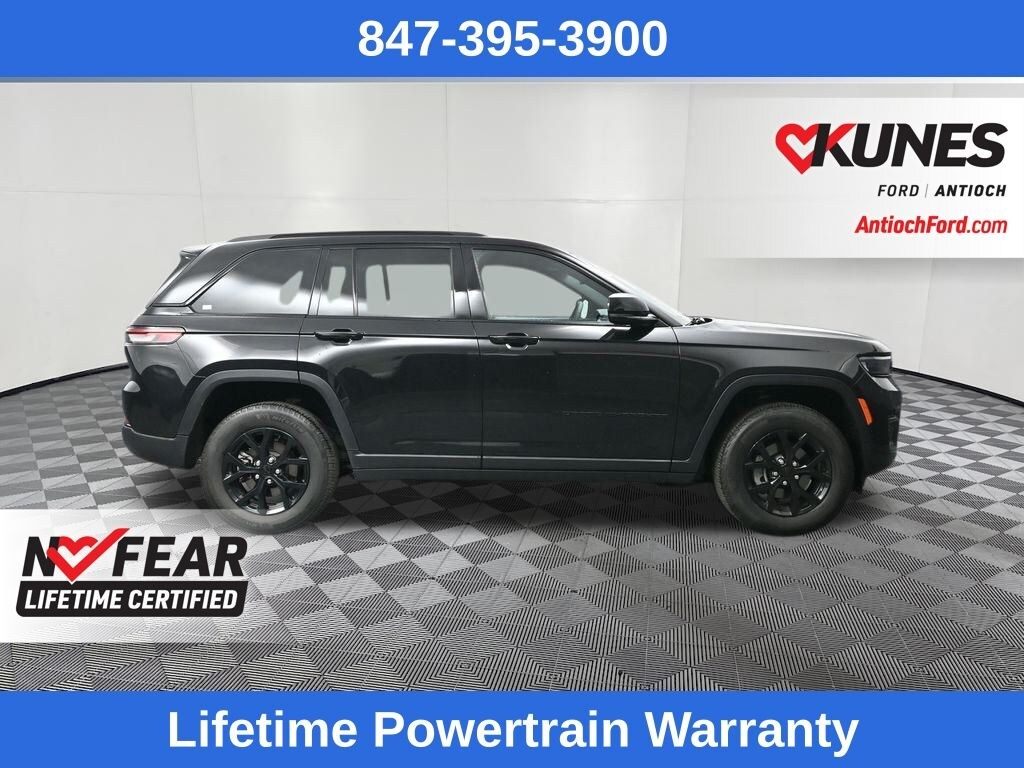 Certified 2025 Jeep Grand Cherokee Laredo SUV