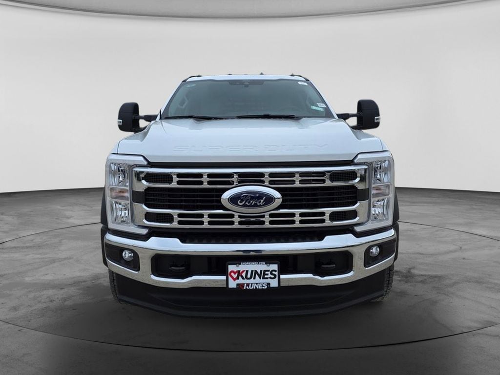 New 2026 Ford F-450 Chassis XL Dump Truck Truck Crew Cab