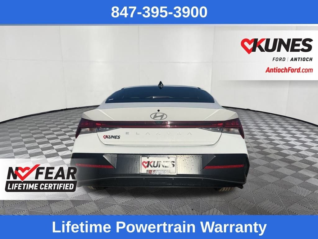 Certified 2025 Hyundai Elantra SEL Convenience Sedan