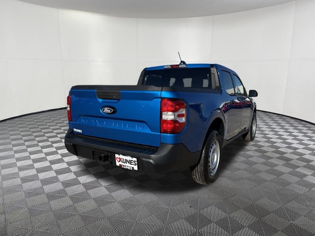 New 2025 Ford Maverick XL Truck SuperCrew