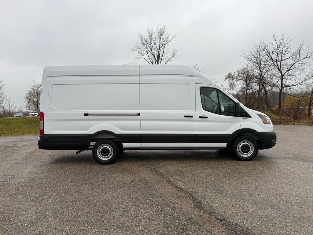 2026 Ford Transit photo 2