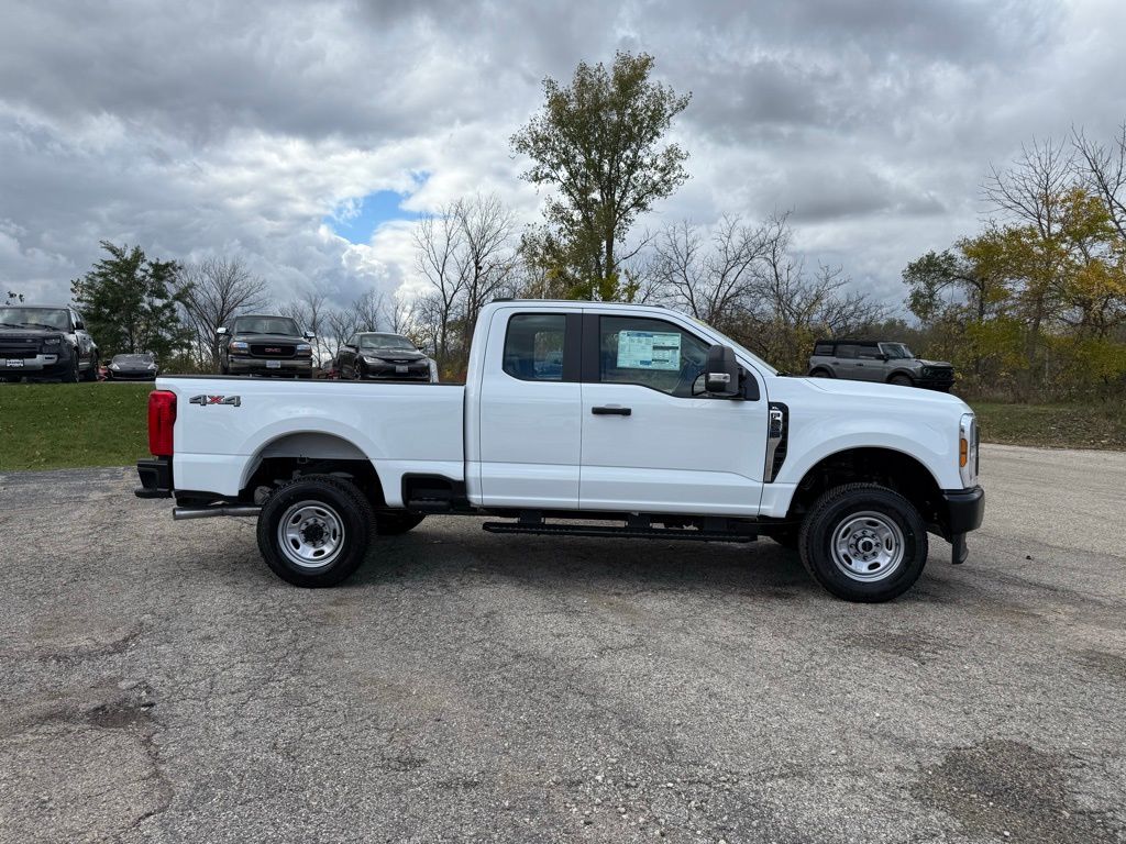 2026 Ford F-250 XL photo 2