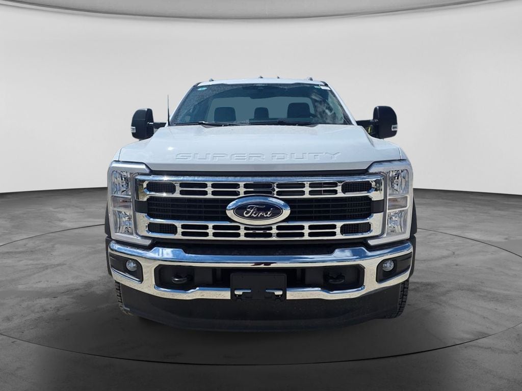 New 2026 Ford F-450 Chassis XL DRW Truck Regular Cab