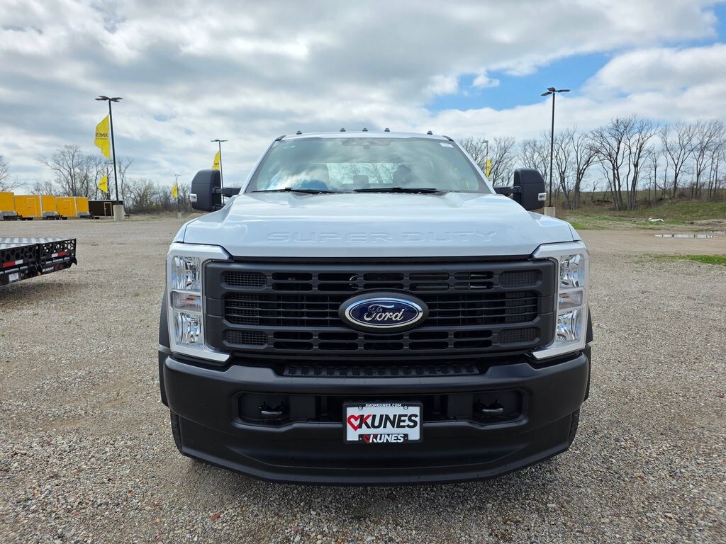 New 2026 Ford F-450 Chassis XL DRW Truck Crew Cab