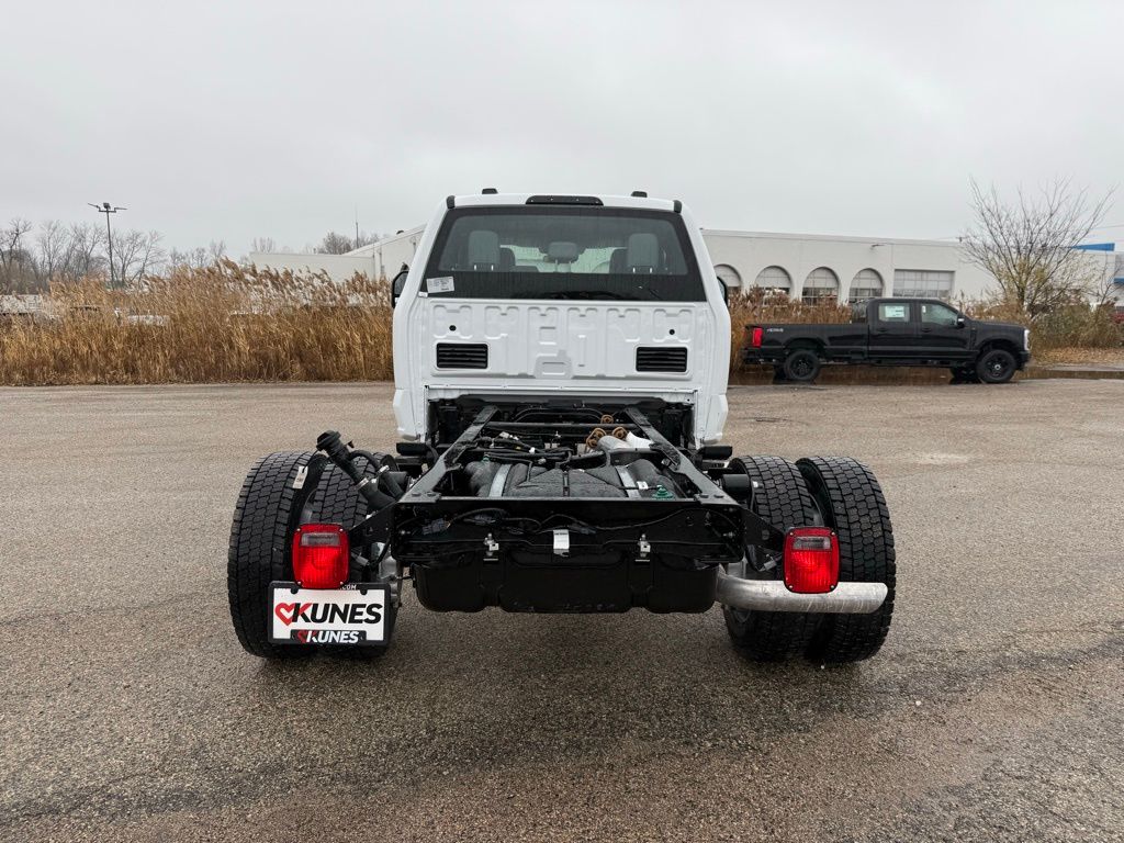 2026 Ford F-450 XL photo 4