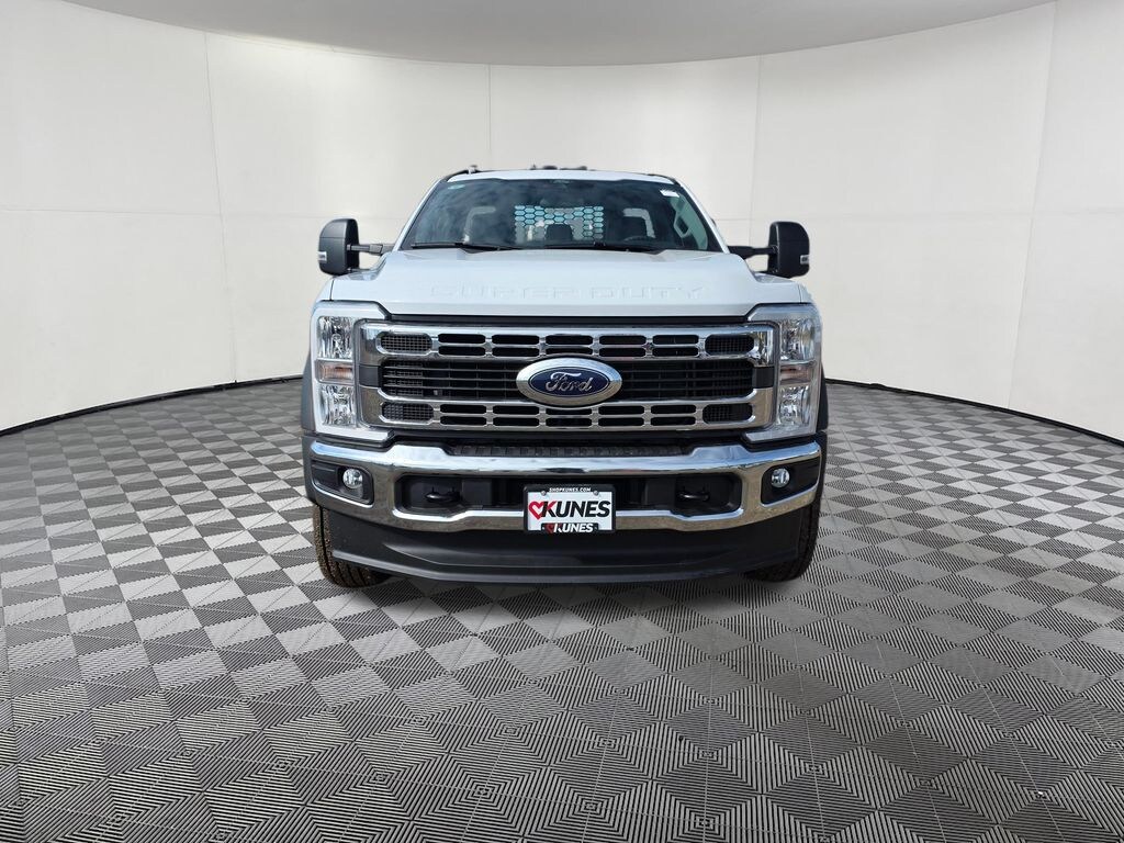 New 2026 Ford Chassis Cab XL Flatbed TRUCK