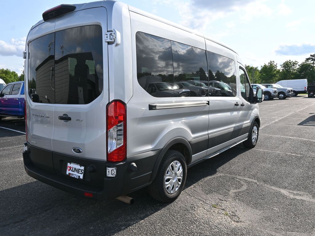 2024 Ford Transit photo 3