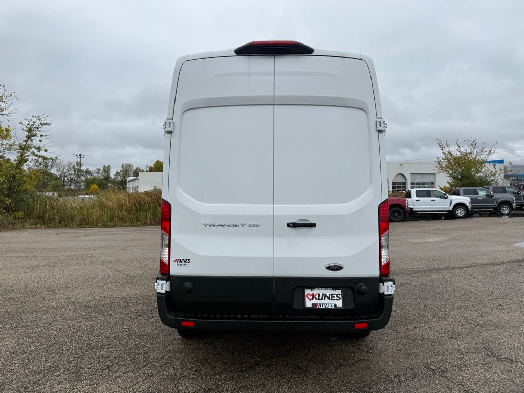 2025 Ford Transit Van photo 3