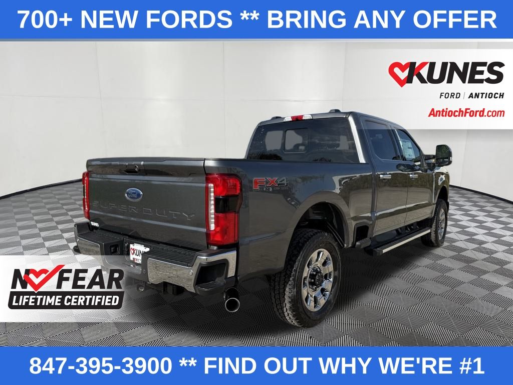 2026 Ford F-250 Lariat photo 3