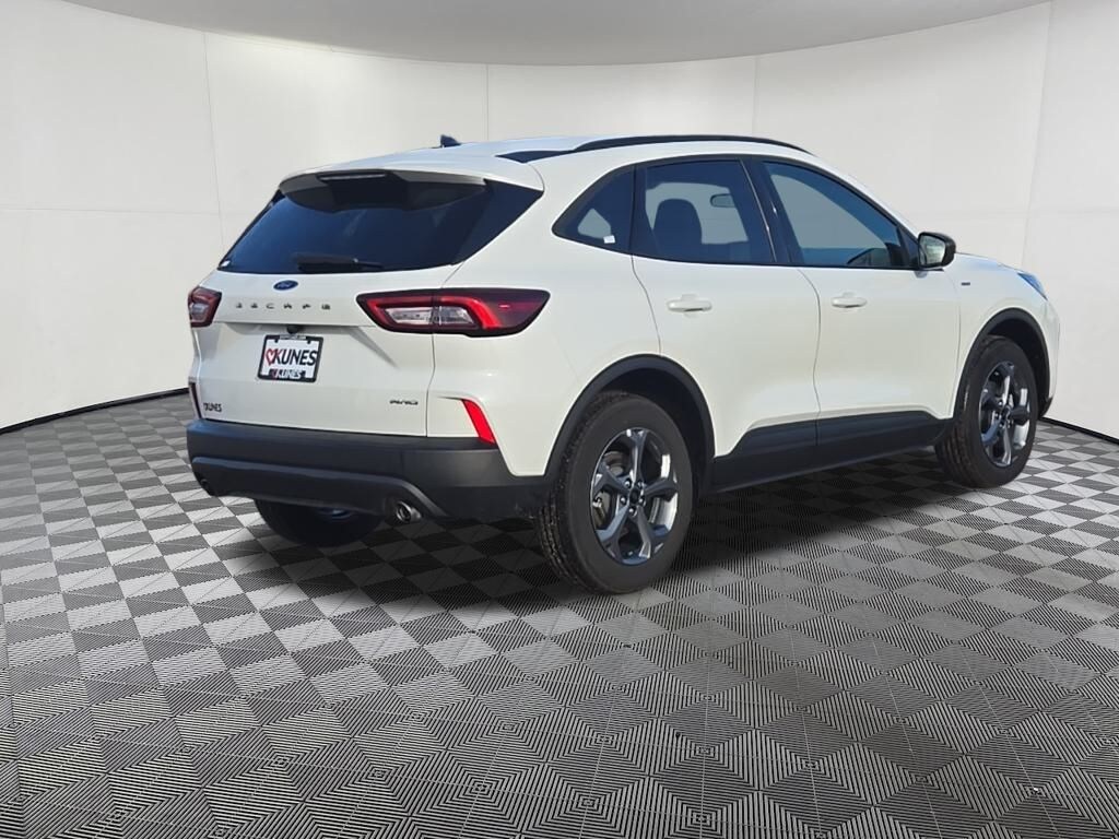 New 2025 Ford Escape ST-Line SUV
