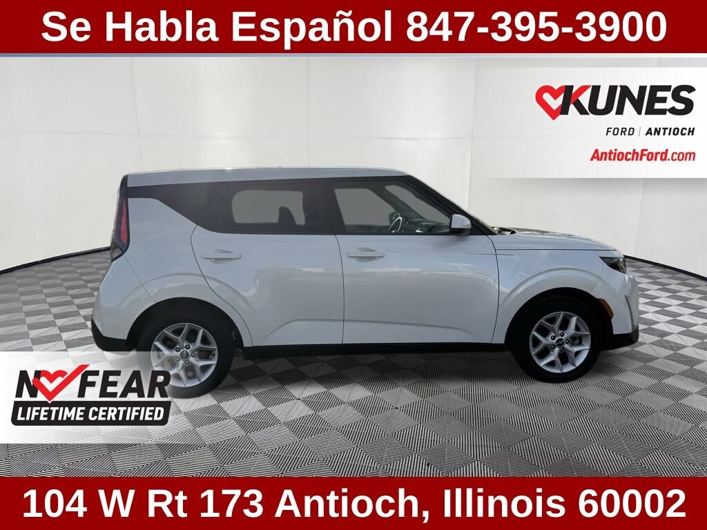 Certified 2023 Kia Soul LX Hatchback