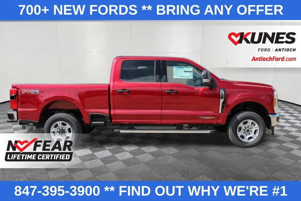 2025 Ford F-350 XLT photo 2