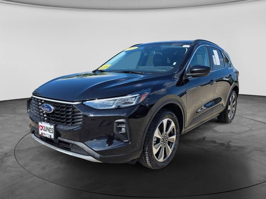 Certified 2025 Ford Escape Platinum SUV