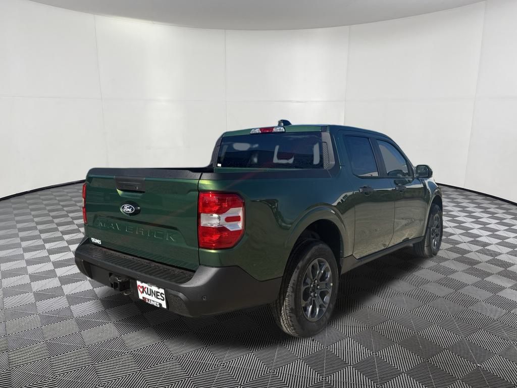 2025 Ford Maverick XLT photo 3