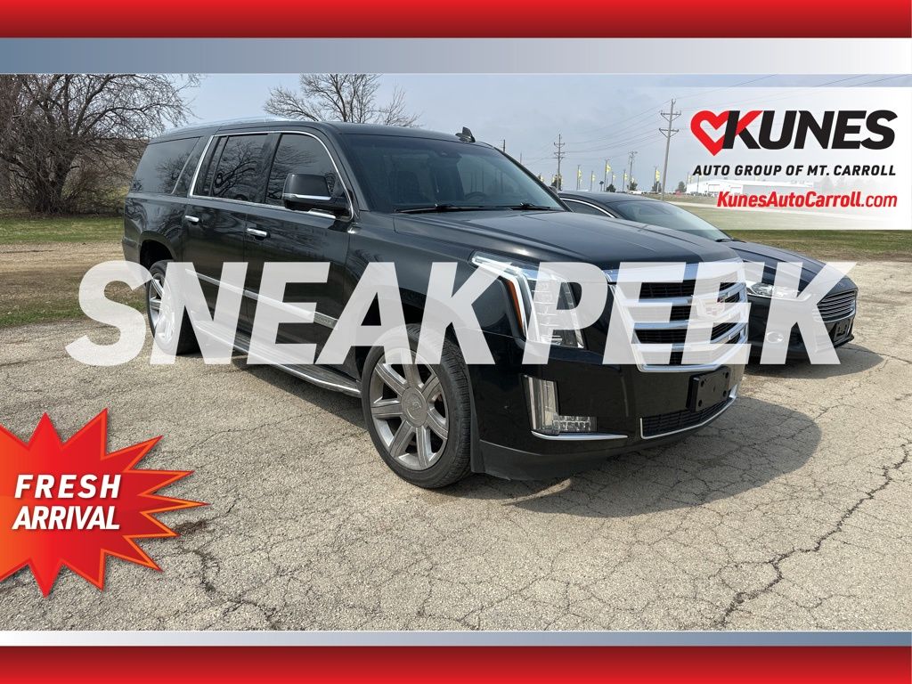 2018 Cadillac Escalade ESV Luxury
