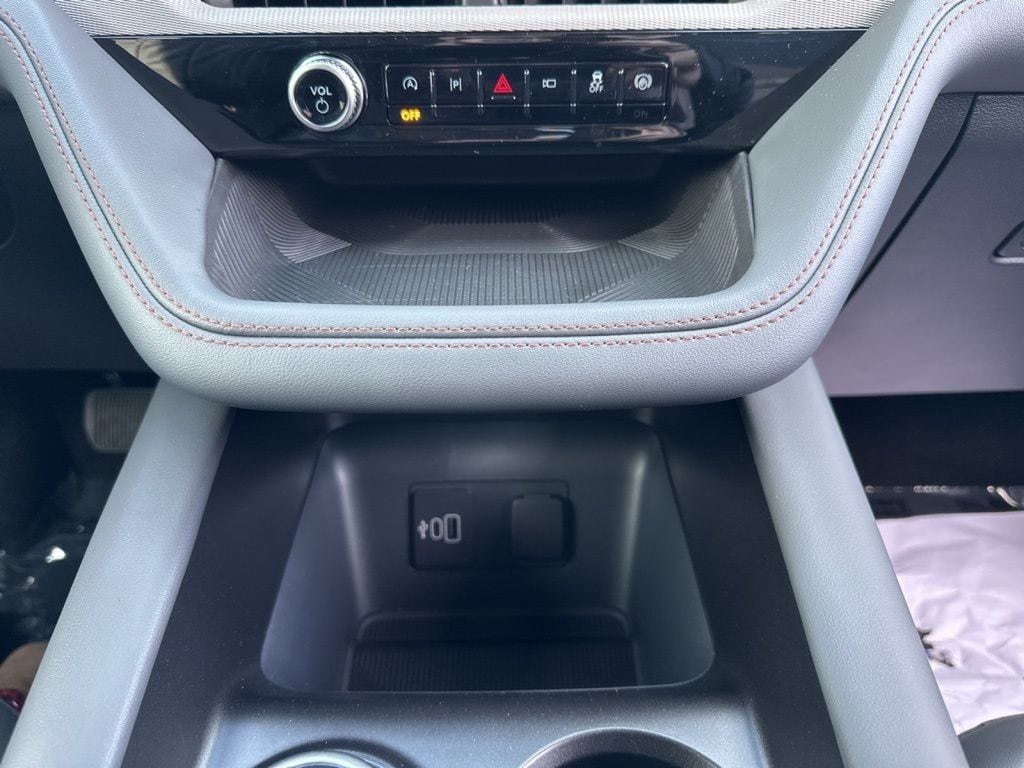 2026 Ford Explorer Active - Photo 59