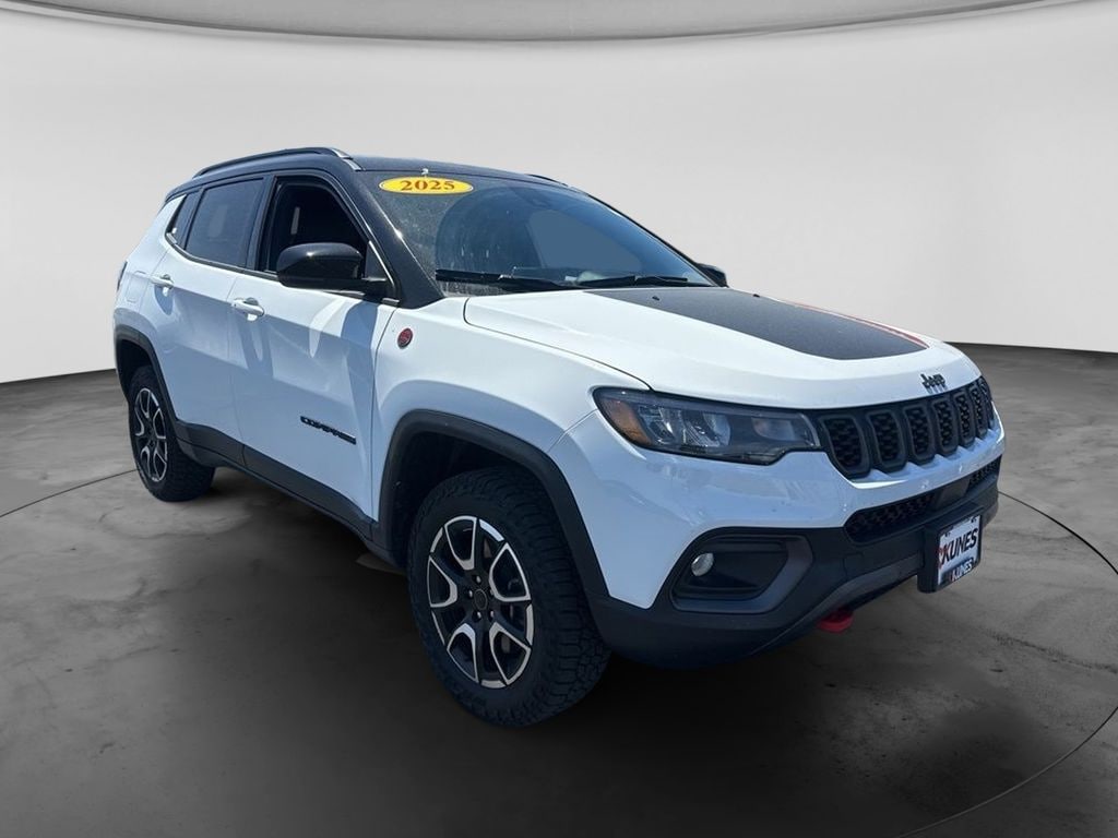 Certified 2025 Jeep Compass Trailhawk SUV